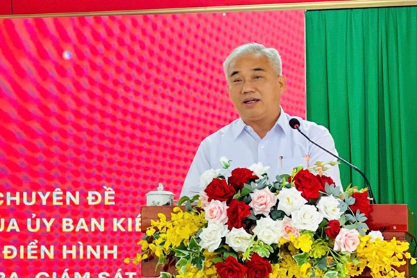 Nha Bích tổ chức Hội nghị triển khai, quán triệt Báo cáo chuyên đề số  330-BC/UBKTTW ngày 01/10/2025 của Ủy ban Kiểm tra Trung ương